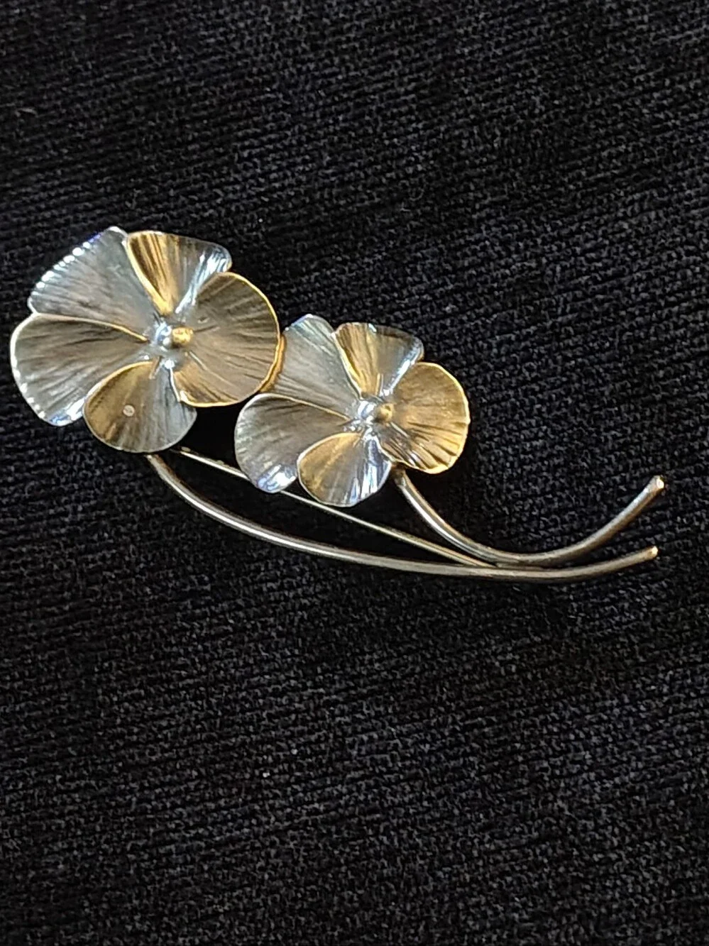 Vtg. Stuart Nye Sterling Silver Double Pansy Brooch.
